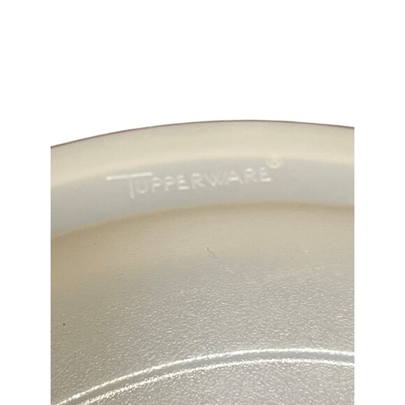 Tupperware Ultra 21 Oval Casserole Frosted Lid #1781-2 Microwave-Safe - Picture 4 of 6